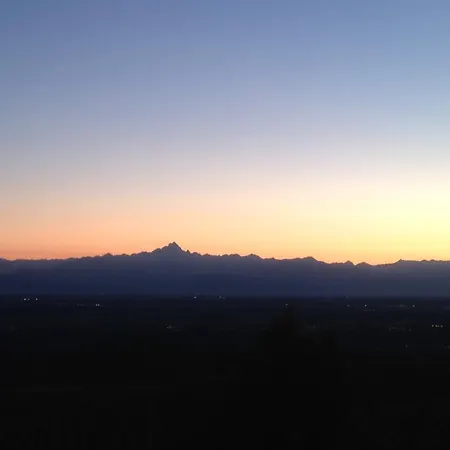 Soave Tra Le Langhe 公寓